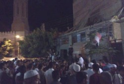 الآلاف من أبناء المنيا يهتفون "الشعب يحيي صمود الرئيس"