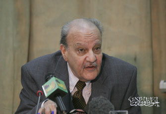 المستشار طارق البشري يكشف حقيقة الانقلاب العسكري