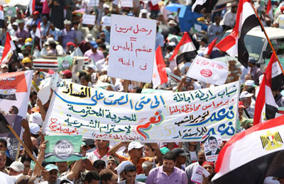 انقلاب الجيش على شرعية الرئيس