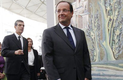 هولاند يطالب أمريكا بالوقف الفوري للتجسس على الأوروبيين