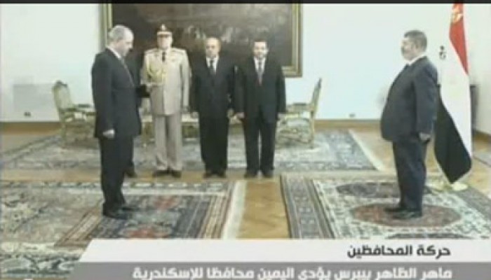 المحافظون الجدد يؤدون اليمين الدستورية أمام الرئيس مرسي