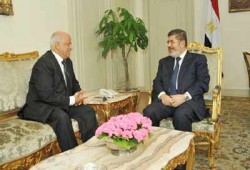 الرئيس مرسي يستعرض مع وزير العدل خطوات تطوير العمل القضائي