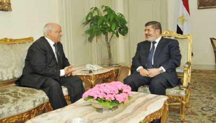 الرئيس مرسي يستعرض مع وزير العدل خطوات تطوير العمل القضائي