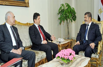 الرئيس مرسي يتلقى دعوة رسمية لزيارة رومانيا