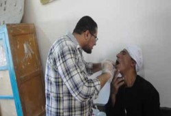 شادر لحوم وقافلة طبية لـ"الحرية والعدالة" بقنا