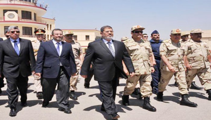 قوى أسوان تشيد بحكمة الرئيس مرسي في تحرير الجنود