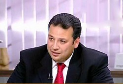 عزام: مصر بحاجة إلى استكمال البناء الديمقراطي وتحقيق أهداف الثورة