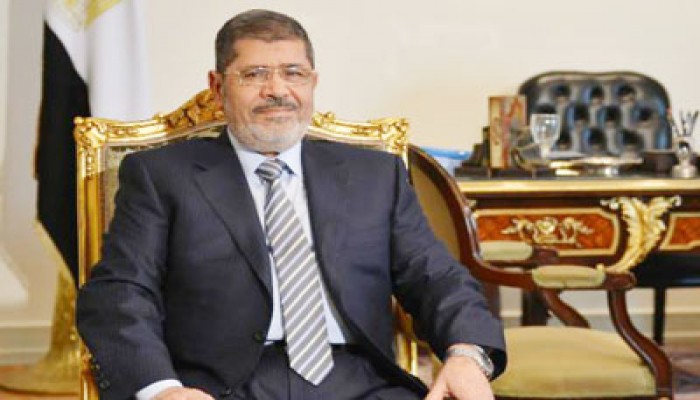 الرئيس مرسي يوجه بسرعة تنفيذ مشروع محور قناة السويس