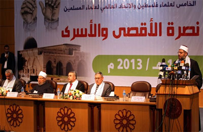 علماء يدعون إلى حشد طاقات الأمة لتحرير الأقصى والأسرى