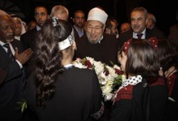 القرضاوي: زيارتي إلى غزة لتجديد العهد بتحرير فلسطين