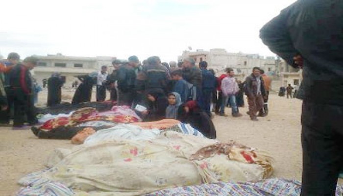 طيران نظام بشار يقصف مدينة الرقة بالبراميل المتفجرة