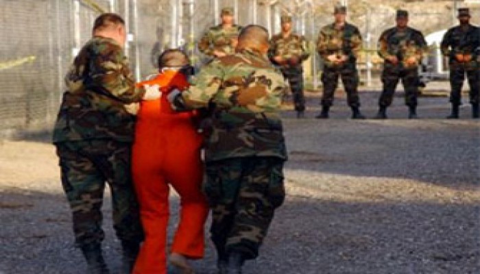 كوبا تطالب بإغلاق "جوانتنامو" الذي يقع على أرضها المغتصبة