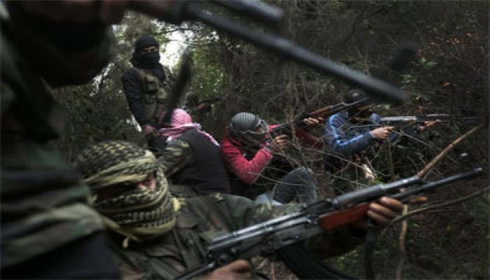 "الحر" يسيطر على كتيبتين بدرعا وأعداد شهداء أمس تصل لـ88