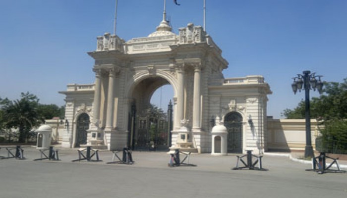 الرئيس مرسي يشهد احتفال مصر بعيد العمال بالقصر الجمهوري