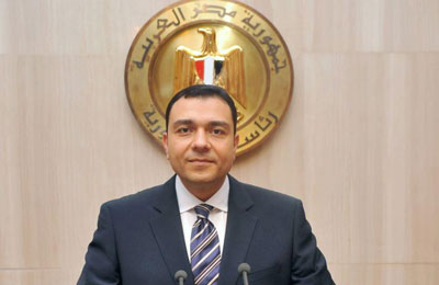 "الرئاسة" تقبل استقالة المستشار جاد الله من منصبه