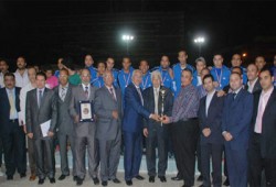 كشك يكرم فريق اليد لنادي أسيوط الرياضي لفوزه ببطولة الجمهورية