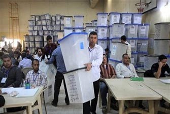 إغلاق صناديق الاقتراع للانتخابات العراقية وبدء الفرز
