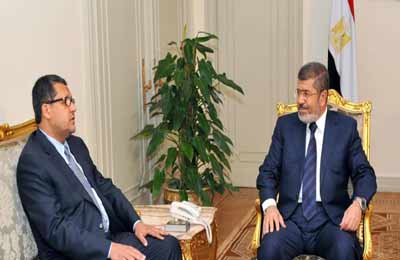 الرئيس مرسي يعين حاتم خاطر رئيسًا للاتحاد العام للجمعيات الأهلية