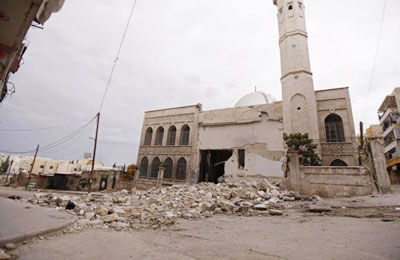 المعارضة تتهم نظام الأسد بتدمير مئذنة الجامع العمري بدرعا