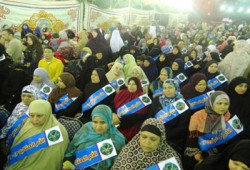 بالصور.. الحرية والعدالة يكرم 200 يتيم و300 أم مثالية بالزاوية الحمراء