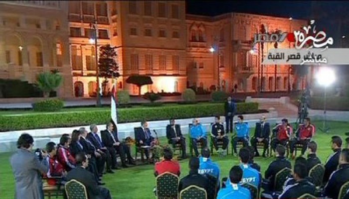 الرئيس مرسي يعقد لقاء شاملاً لتكريم الرياضيين أصحاب الإنجازات