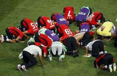 عودة منتخب شباب مصر لكرة القدم بعد الفوز ببطولة أفريقيا