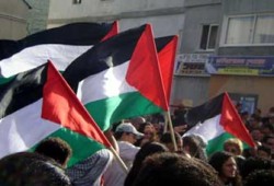 الفلسطينيون يحيون الذكرى الـ37 لـ"يوم الأرض".. اليوم