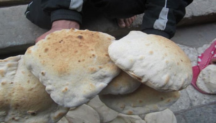 "الحرية والعدالة" يسهم في نجاح مشروع الخبز بمدينة ملوي بالمنيا