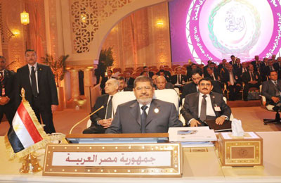 الرئيس مرسي: لن نسمح لأحد بالتدخل في شئوننا الداخلية