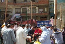 أسواق خيرية وحملات لمحو الأمية وقوافل طبية في "معًا نبني مصر" بالقليوبية