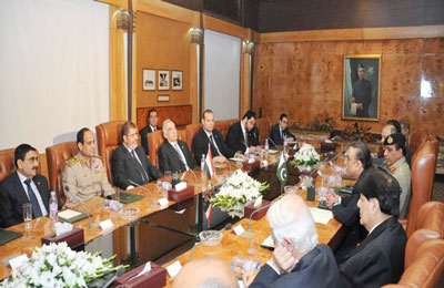 الرئيس مرسي يختتم زيارته لإسلام آباد ويتوجه إلى نيودلهي