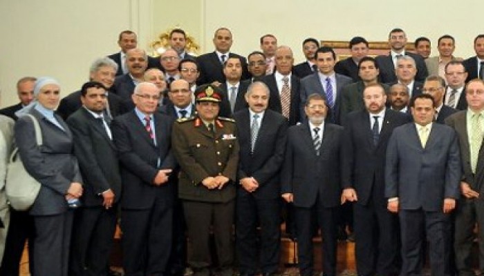 الرئيس مرسي يعد بتخصيص 27 يوليو عيدًا رسميًّا للرياضة