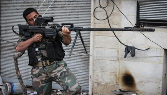 الجيش السوري الحر يستهدف مقر المخابرات الجوية بدمشق