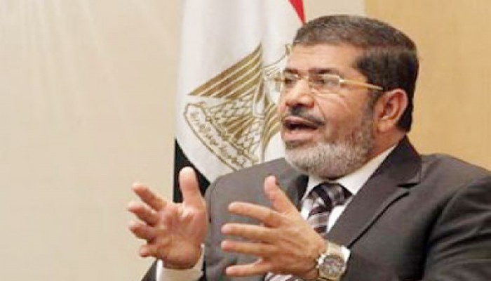 الرئيس مرسي يؤكد: مصر لا تنسى أبناءها الشهداء