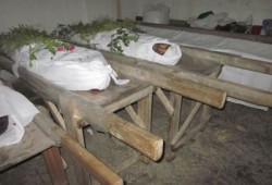 استشهاد 130 شخصًا برصاص قوات الأسد