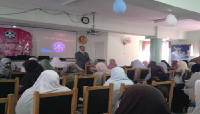 "الإستراتيجيات الحديثة لتعليم الكبار "دورة لسيدات الحرية والعدالة بالبحيرة