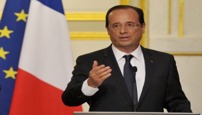 "أولاند" يعلن مقتل رابع عسكري فرنسي في مالي