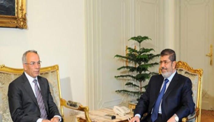 الرئيس مرسي يؤكد اهتمامه بدعم وتنمية شمال سيناء