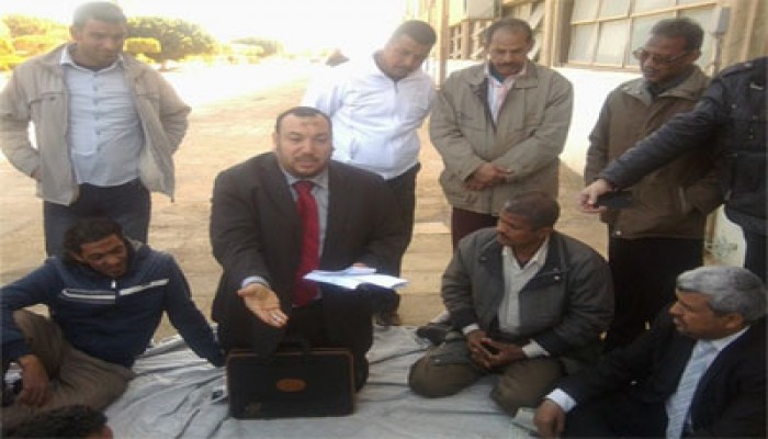 زيارات ميدانية لـ"التنمية البشرية بالشورى" لإحياء صناعة الغزل