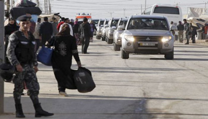 8   ضباط علويين برتب عليا ينشقون عن نظام بشار ويفرون إلى الأردن