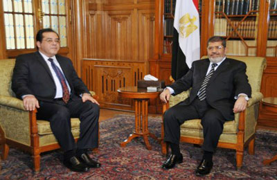 الرئيس مرسي يبحث مع نور سبل الوصول للاصطفاف الوطني