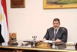 مرسي يبحث مع المجموعة الوزارية الاقتصادية ضبط الأسعار