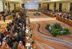 معتصمو الأنبار يناشدون القمة الإسلامية رفع الظلم عنهم