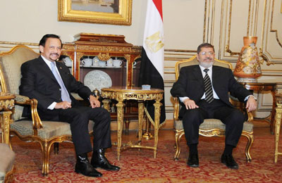الرئيس مرسي يجري مباحثات مع سلطان بروناي