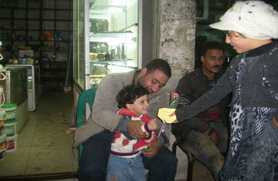 زهروات القليوبية.. بالورود نلتقي حبًا في رسولنا الكريم