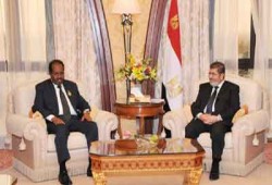 الرئيس مرسي يجري عدة لقاءات مع رؤساء الدول والوفود المشاركة في القمة العربية الاقتصادية