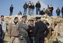 الاحتلال الصهيوني يقتحم قرية "الكرامة" للمرة الثالثة