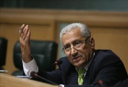 رئيس وزراء الأردن: علاقتنا بمصر قوية ولسنا في محورين متضادين