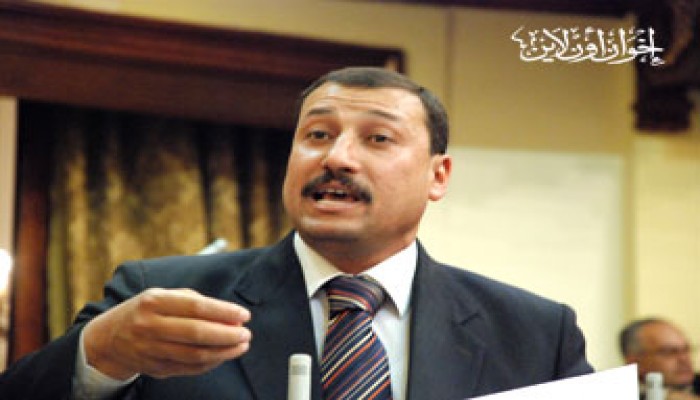 صابر أبو الفتوح يلتقي مع الفلاحين بالإسكندرية لبحث مشكلاتهم