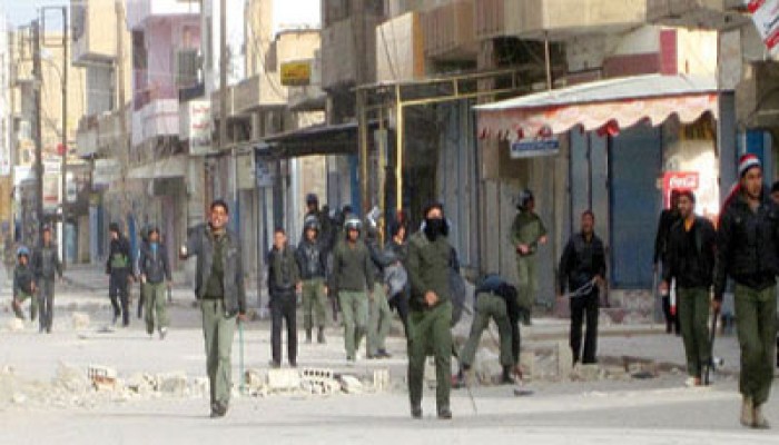 فيديو مسرَّب يظهر عناصر من حرس بشار تتلذذ بتعذيب فتى بحلب